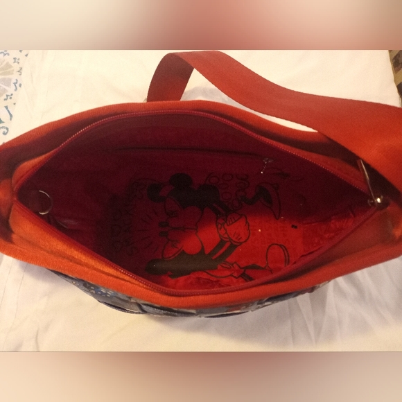 Harveys Disney Couture Mickey Loves Minnie handbag - Picture 3 of 6